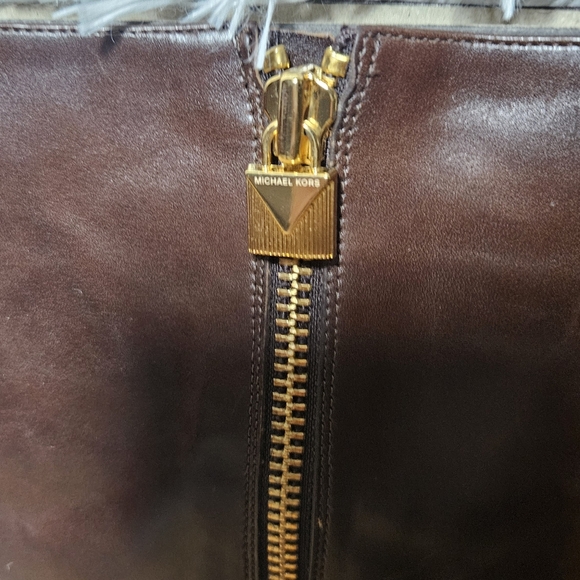 Michael Kors Brown Heeled Boots with Sophisticated Design - Picture 2 of 6